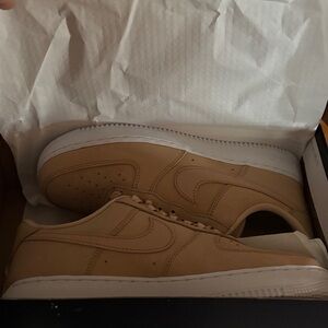 Nike Tan Women's Sneakers